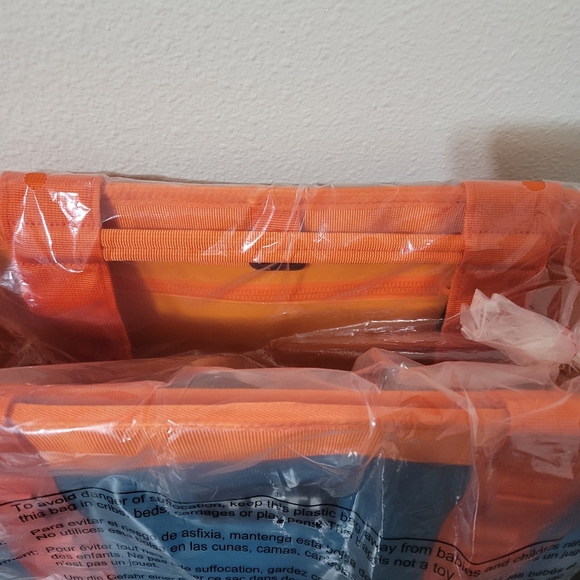 NWT RARE Yeti Camino 20 Carryall Tote Bag Limited Edition Horizon Teal & Orange - Picture 13 of 14